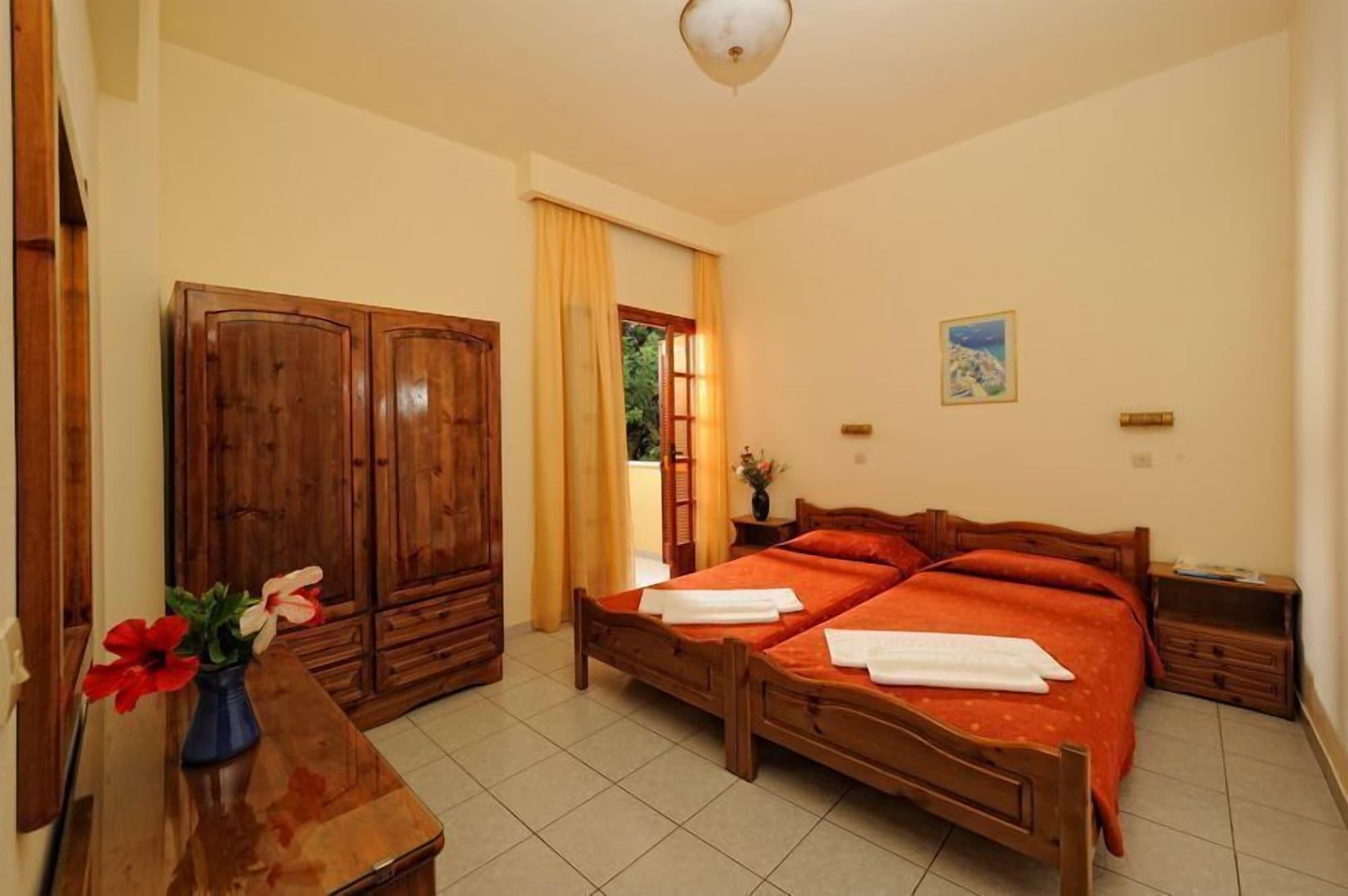 Maria Lambis Aparthotel Stalida Екстериор снимка